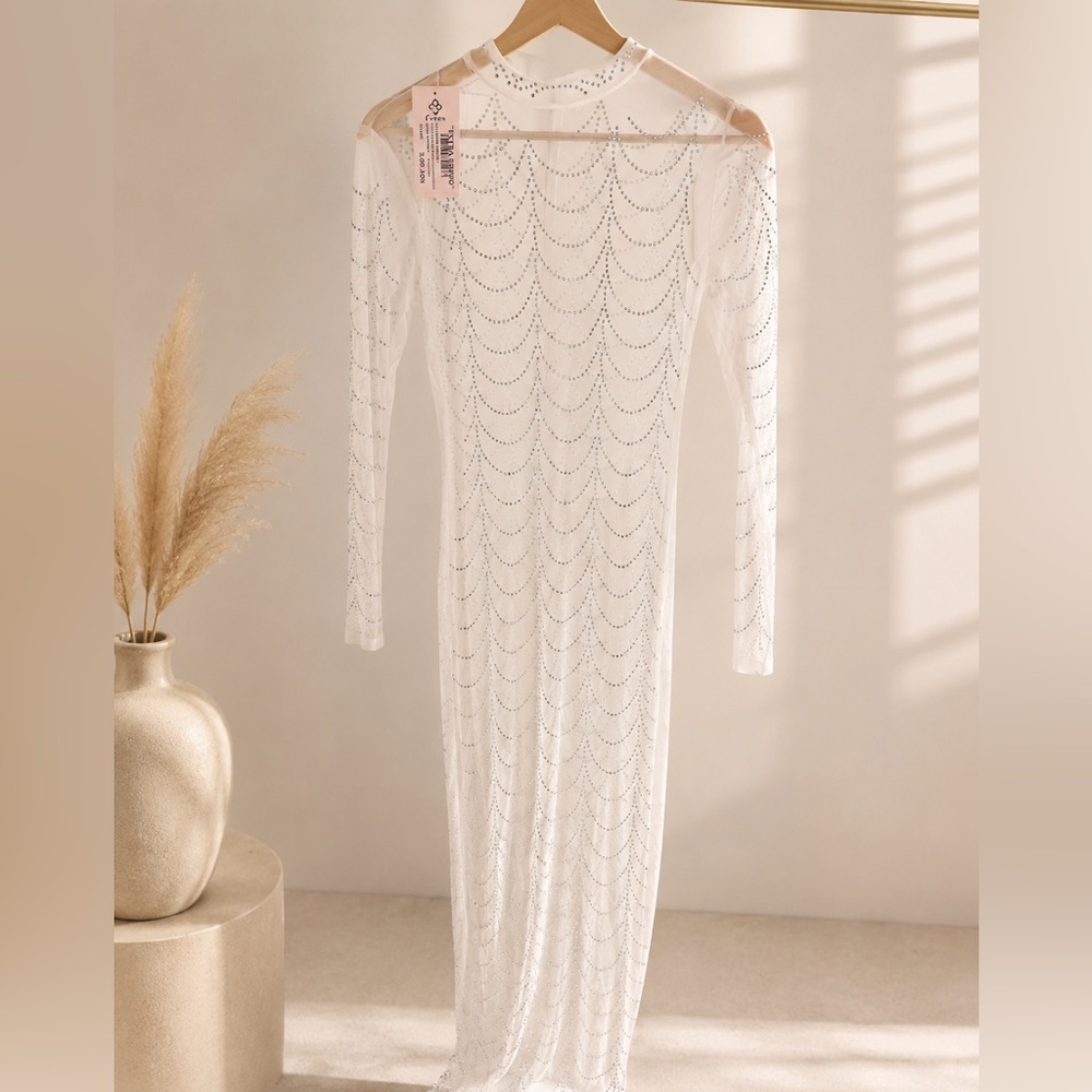 Elegant White Rhinestone Mesh Maxi Dress | Sheer
Long Sleeve Bodycon Gown